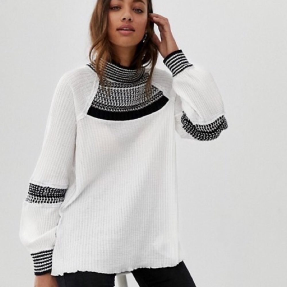 Free People Classic Snow Day thermal Black and White Tunic turtleneck Size Small